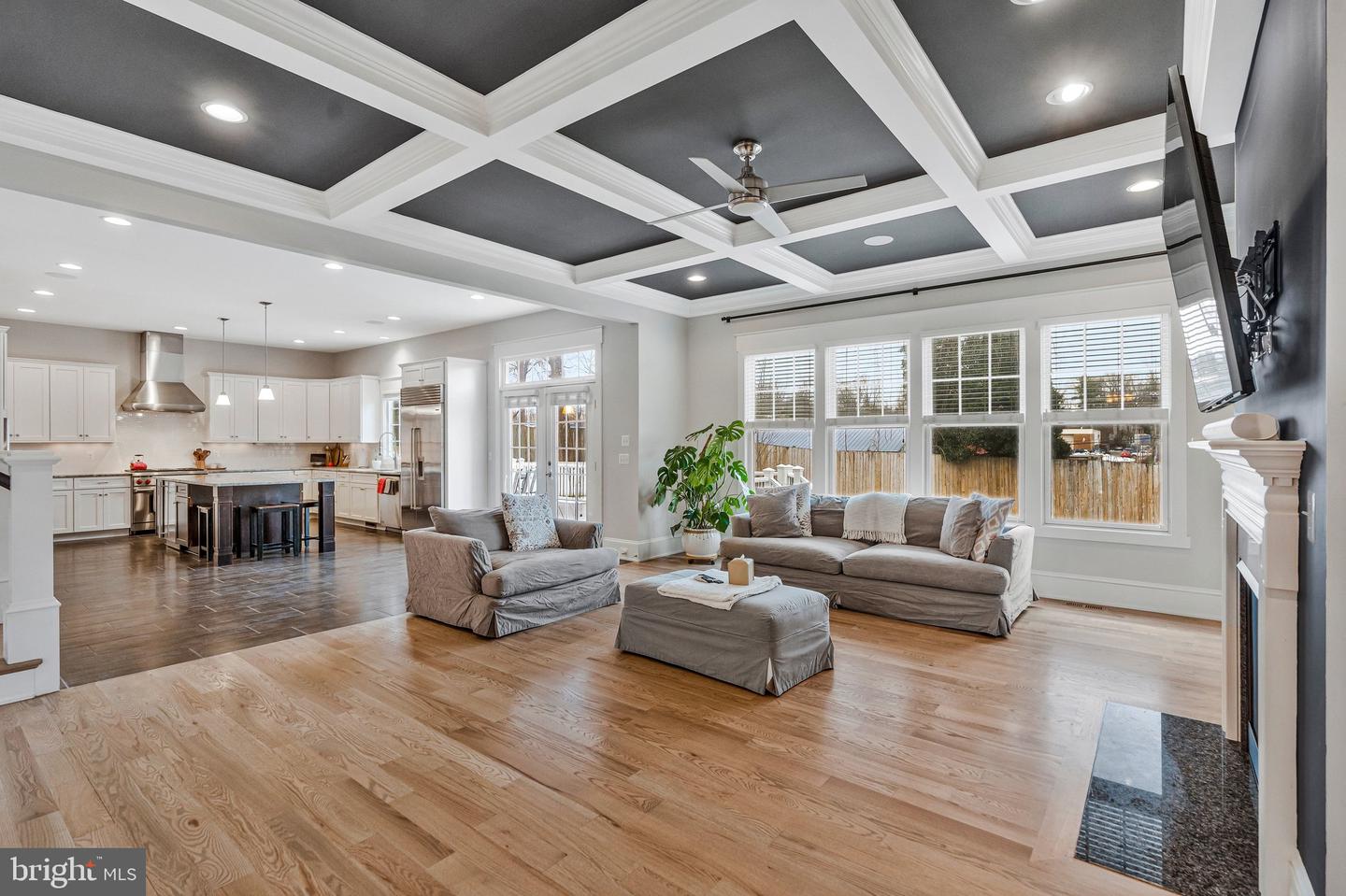 362 PARK ST NE, VIENNA, Virginia 22180, 5 Bedrooms Bedrooms, ,5 BathroomsBathrooms,Residential,For sale,362 PARK ST NE,VAFX2287518 MLS # VAFX2287518