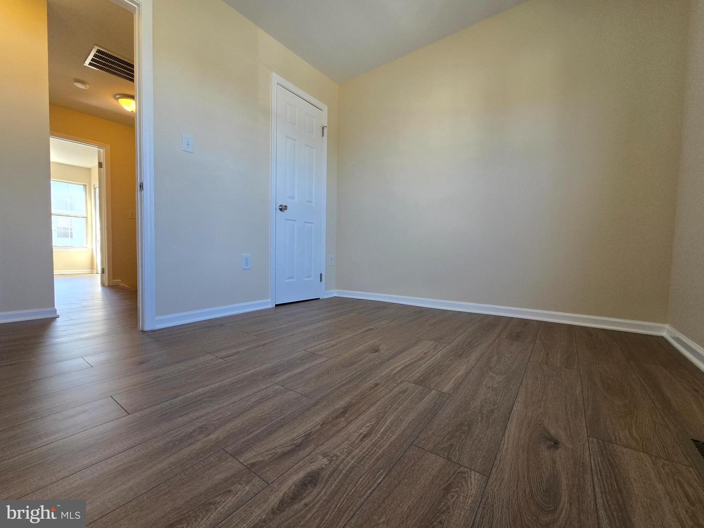 3629 BROCKENBROUGH DR, DUMFRIES, Virginia 22026, 3 Bedrooms Bedrooms, 8 Rooms Rooms,2 BathroomsBathrooms,Residential,For sale,3629 BROCKENBROUGH DR,VAPW2111244 MLS # VAPW2111244