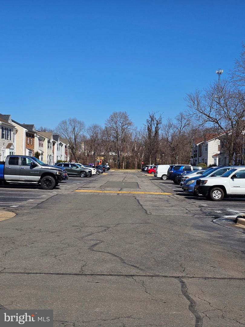 3629 BROCKENBROUGH DR, DUMFRIES, Virginia 22026, 3 Bedrooms Bedrooms, 8 Rooms Rooms,2 BathroomsBathrooms,Residential,For sale,3629 BROCKENBROUGH DR,VAPW2111244 MLS # VAPW2111244