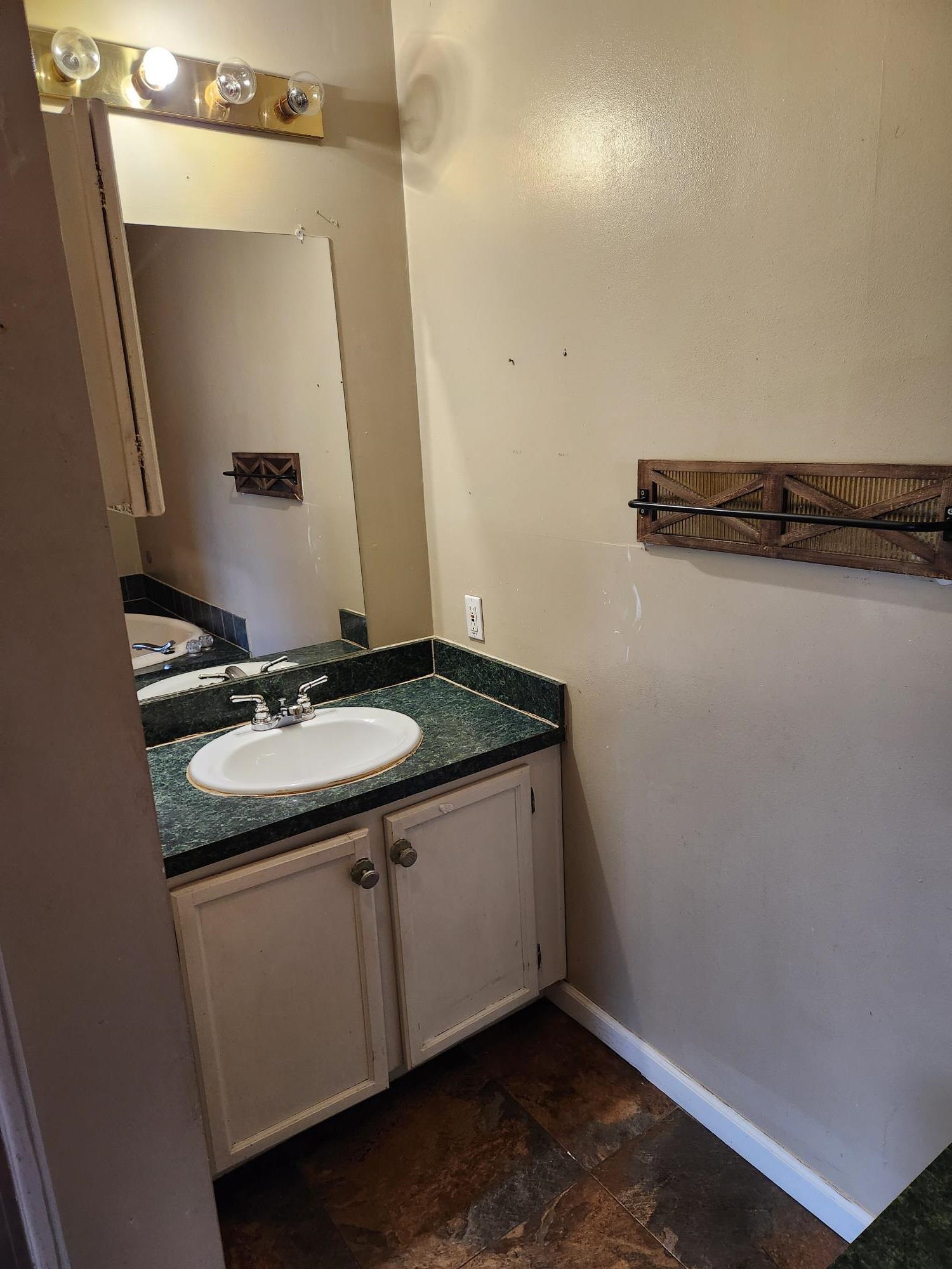 51 MARSHALL LN, GREENVILLE, Virginia 24440, 3 Bedrooms Bedrooms, ,2 BathroomsBathrooms,Residential,51 MARSHALL LN,673729 MLS # 673729