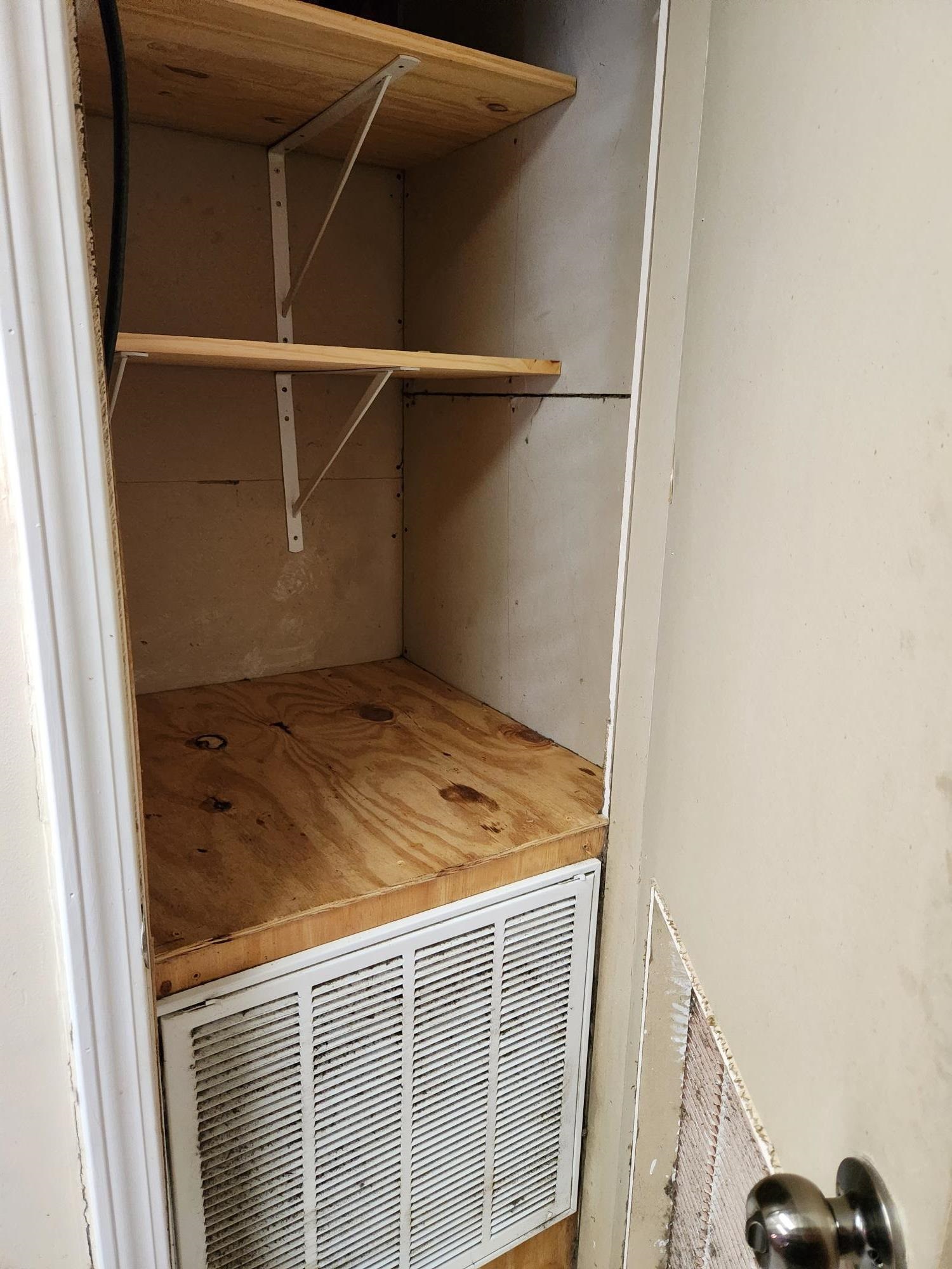 51 MARSHALL LN, GREENVILLE, Virginia 24440, 3 Bedrooms Bedrooms, ,2 BathroomsBathrooms,Residential,51 MARSHALL LN,673729 MLS # 673729