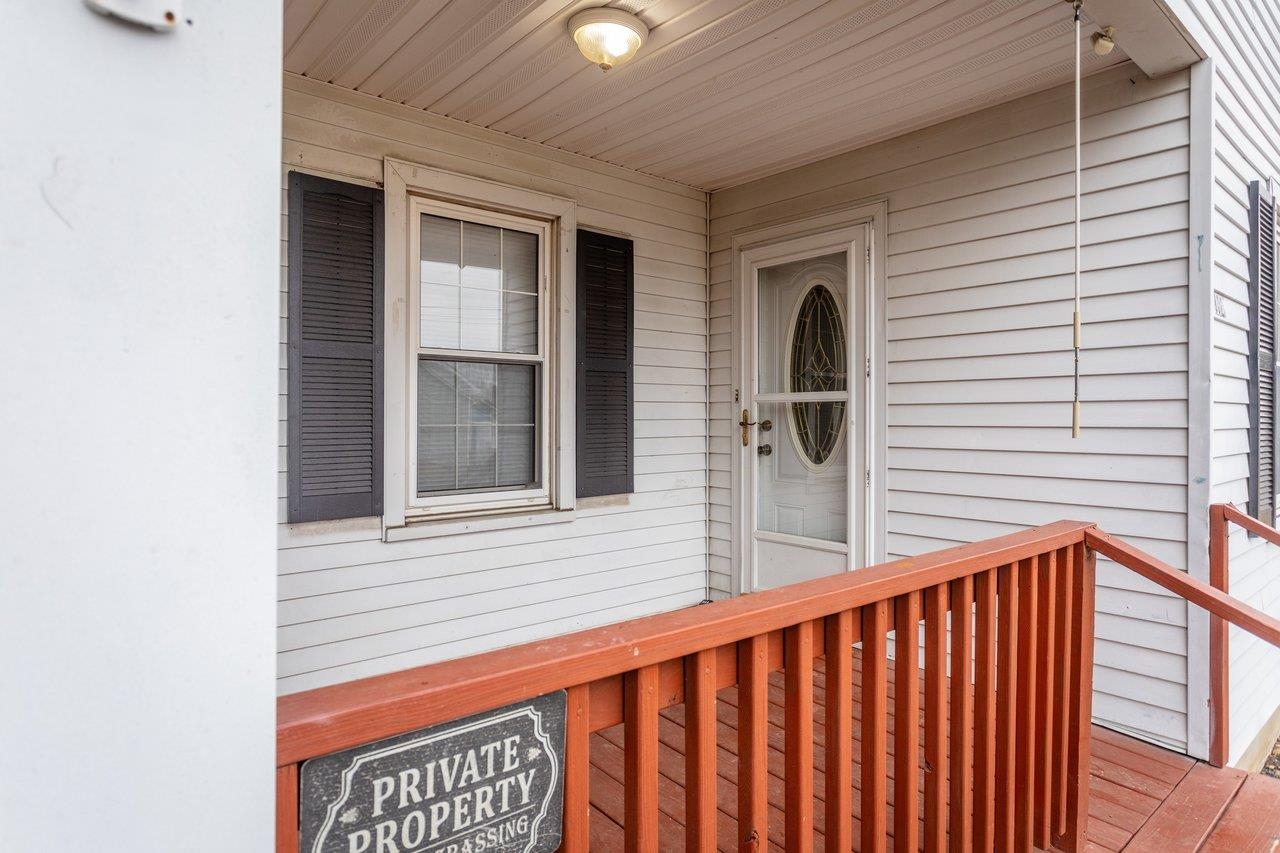 802 CHERRY AVE, GROTTOES, Virginia 24441, 2 Bedrooms Bedrooms, ,1 BathroomBathrooms,Residential,802 CHERRY AVE,673746 MLS # 673746 802 CHERRY AVE, GROTTOES, Virginia 24441, 2 Bedrooms Bedrooms, ,1 BathroomBathrooms,Residential,802 CHERRY AVE,673746 MLS # 673746