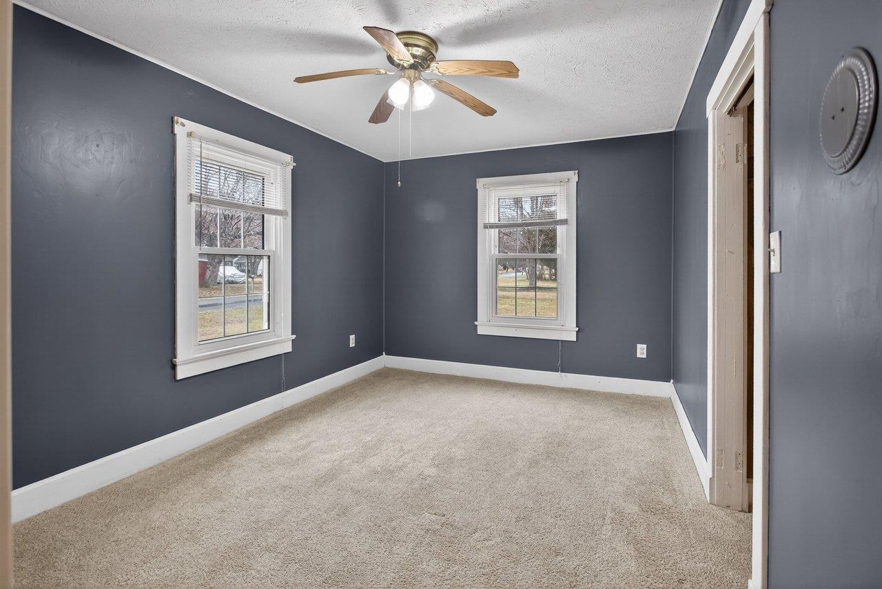 802 CHERRY AVE, GROTTOES, Virginia 24441, 2 Bedrooms Bedrooms, ,1 BathroomBathrooms,Residential,802 CHERRY AVE,673746 MLS # 673746 802 CHERRY AVE, GROTTOES, Virginia 24441, 2 Bedrooms Bedrooms, ,1 BathroomBathrooms,Residential,802 CHERRY AVE,673746 MLS # 673746