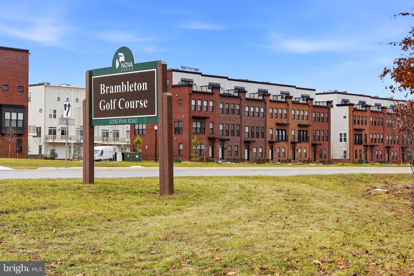 22801 TAWNY PINE SQ, BRAMBLETON, Virginia 20148, 4 Bedrooms Bedrooms, ,3 BathroomsBathrooms,Residential,For sale,22801 TAWNY PINE SQ,VALO2114796 MLS # VALO2114796