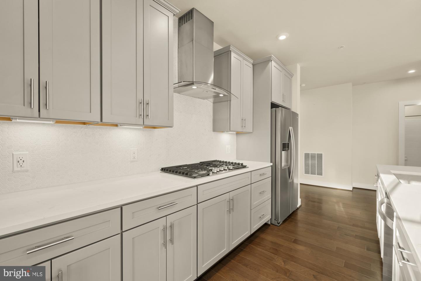 2320 FIELD POINT RD #4-304, HERNDON, Virginia 20171, 2 Bedrooms Bedrooms, ,2 BathroomsBathrooms,Residential,For sale,2320 FIELD POINT RD #4-304,VAFX2287782 MLS # VAFX2287782