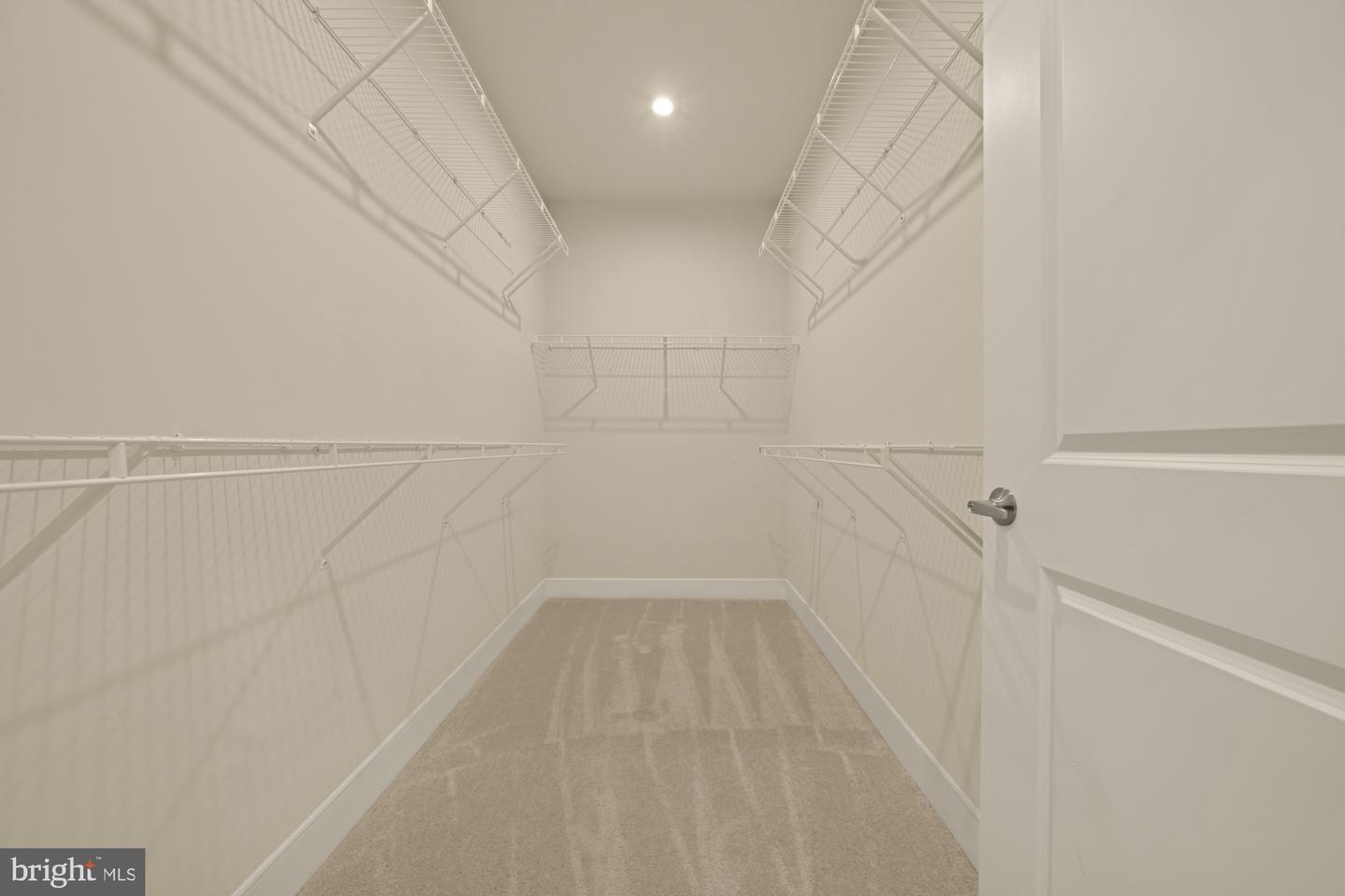 2320 FIELD POINT RD #4-304, HERNDON, Virginia 20171, 2 Bedrooms Bedrooms, ,2 BathroomsBathrooms,Residential,For sale,2320 FIELD POINT RD #4-304,VAFX2287782 MLS # VAFX2287782