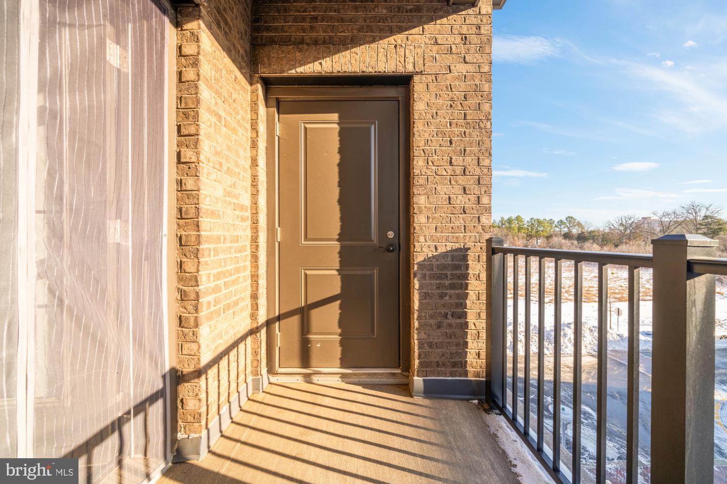 2320 FIELD POINT RD #4-304, HERNDON, Virginia 20171, 2 Bedrooms Bedrooms, ,2 BathroomsBathrooms,Residential,For sale,2320 FIELD POINT RD #4-304,VAFX2287782 MLS # VAFX2287782