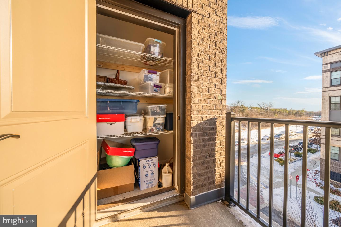 2320 FIELD POINT RD #4-304, HERNDON, Virginia 20171, 2 Bedrooms Bedrooms, ,2 BathroomsBathrooms,Residential,For sale,2320 FIELD POINT RD #4-304,VAFX2287782 MLS # VAFX2287782