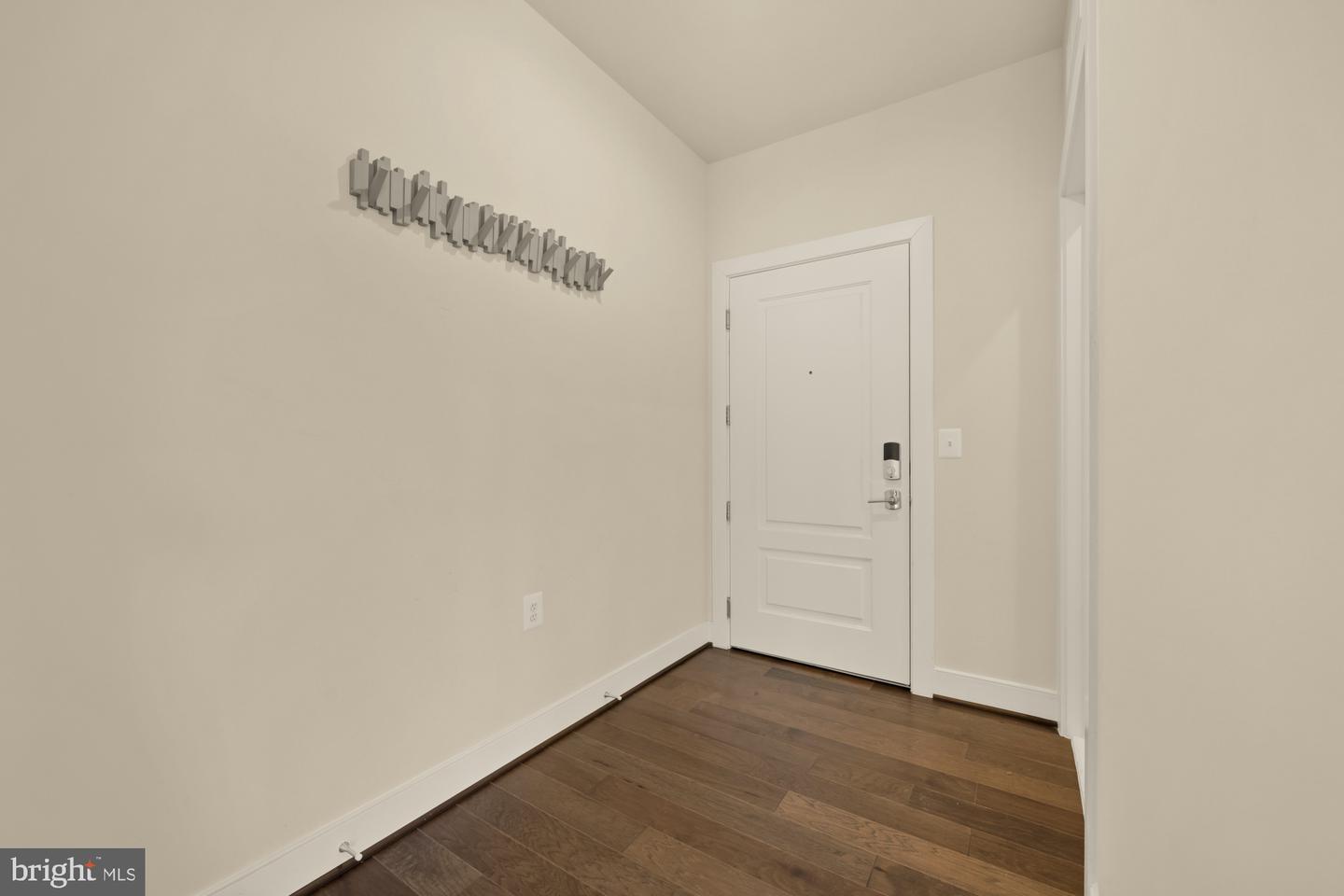 2320 FIELD POINT RD #4-304, HERNDON, Virginia 20171, 2 Bedrooms Bedrooms, ,2 BathroomsBathrooms,Residential,For sale,2320 FIELD POINT RD #4-304,VAFX2287782 MLS # VAFX2287782