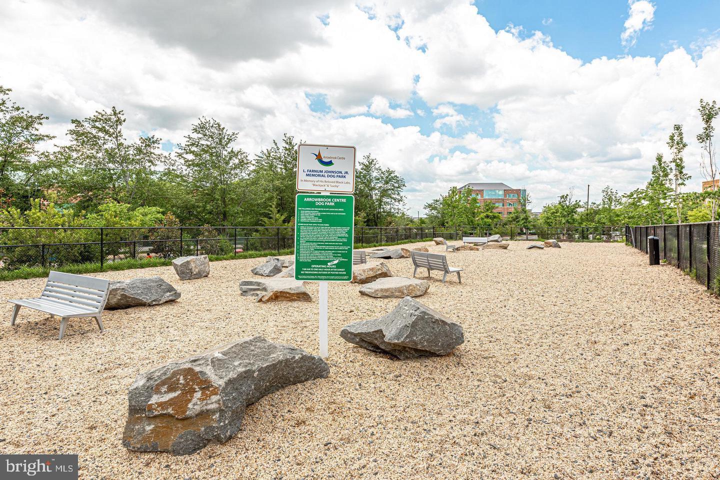 2320 FIELD POINT RD #4-304, HERNDON, Virginia 20171, 2 Bedrooms Bedrooms, ,2 BathroomsBathrooms,Residential,For sale,2320 FIELD POINT RD #4-304,VAFX2287782 MLS # VAFX2287782