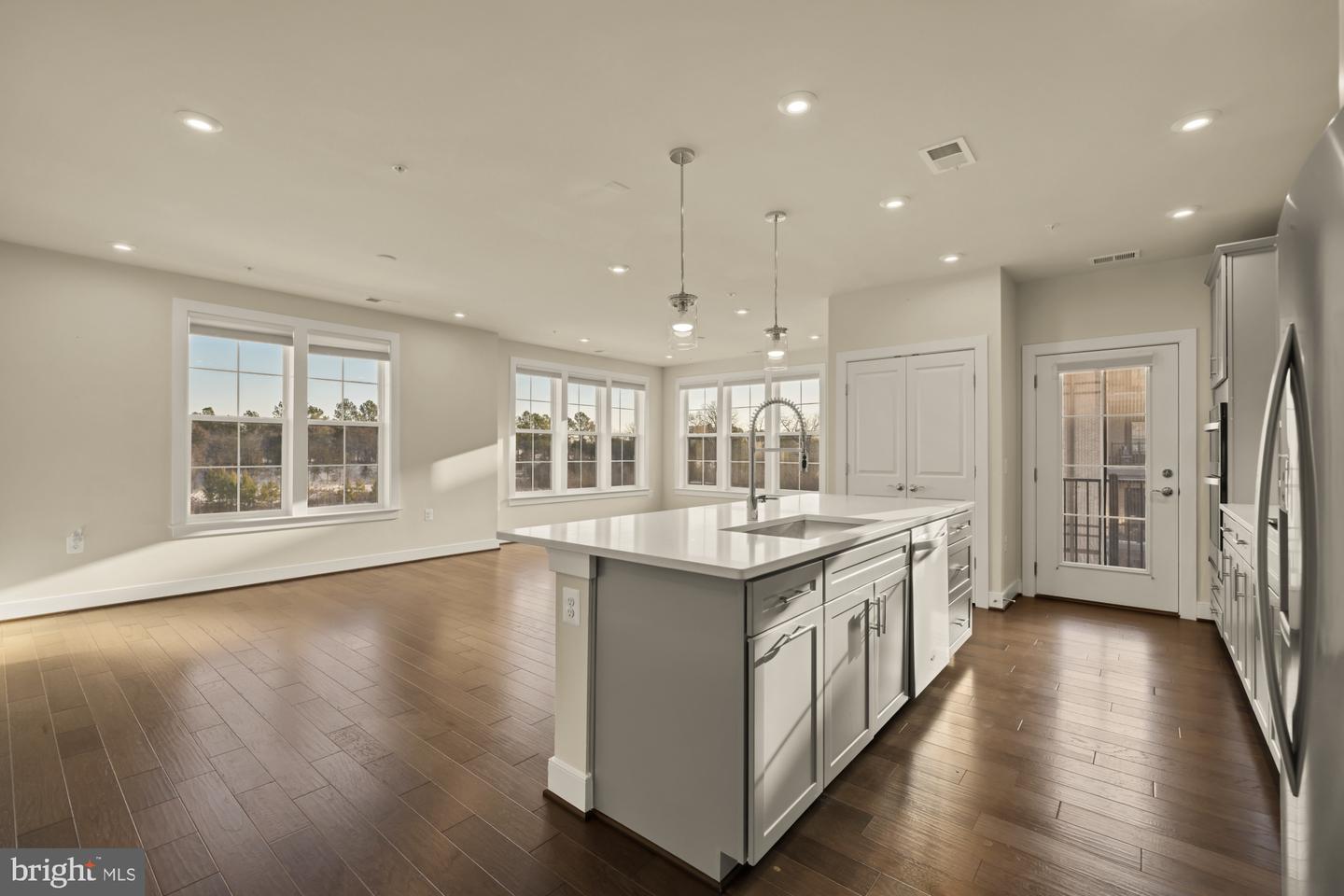 2320 FIELD POINT RD #4-304, HERNDON, Virginia 20171, 2 Bedrooms Bedrooms, ,2 BathroomsBathrooms,Residential,For sale,2320 FIELD POINT RD #4-304,VAFX2287782 MLS # VAFX2287782