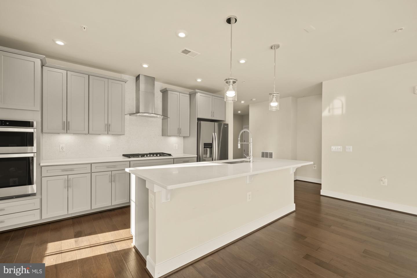 2320 FIELD POINT RD #4-304, HERNDON, Virginia 20171, 2 Bedrooms Bedrooms, ,2 BathroomsBathrooms,Residential,For sale,2320 FIELD POINT RD #4-304,VAFX2287782 MLS # VAFX2287782