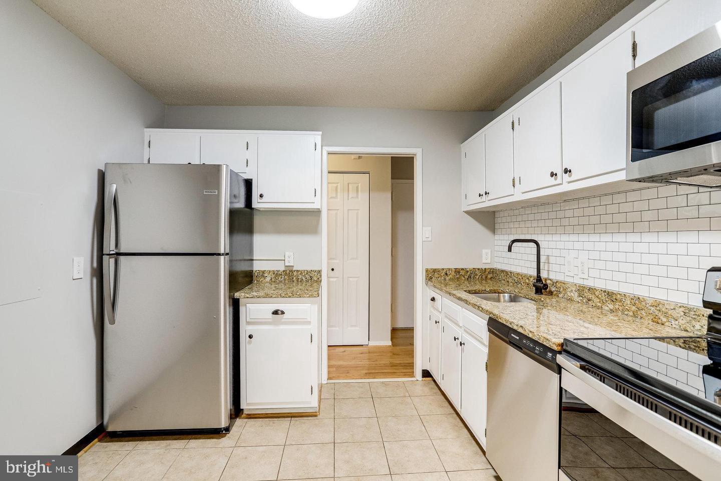 2300 PIMMIT DR #102, FALLS CHURCH, Virginia 22043, 1 Bedroom Bedrooms, ,1 BathroomBathrooms,Residential,For sale,2300 PIMMIT DR #102,VAFX2288222 MLS # VAFX2288222