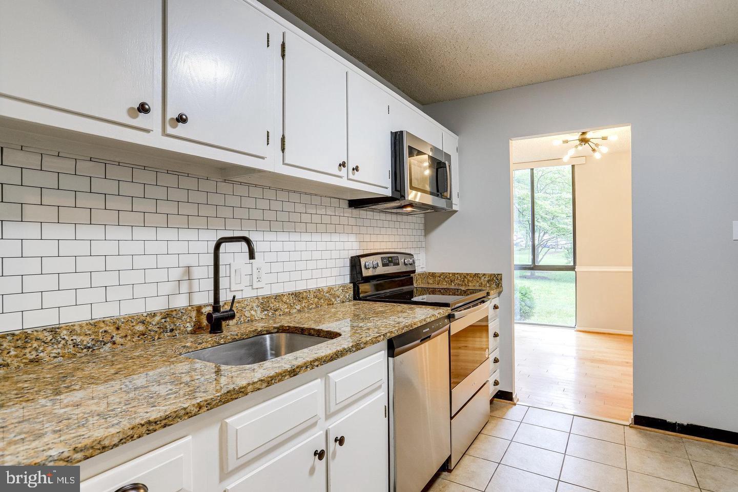 2300 PIMMIT DR #102, FALLS CHURCH, Virginia 22043, 1 Bedroom Bedrooms, ,1 BathroomBathrooms,Residential,For sale,2300 PIMMIT DR #102,VAFX2288222 MLS # VAFX2288222