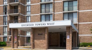 2300 PIMMIT DR #102, FALLS CHURCH, Virginia 22043, 1 Bedroom Bedrooms, ,1 BathroomBathrooms,Residential,For sale,2300 PIMMIT DR #102,VAFX2288222 MLS # VAFX2288222