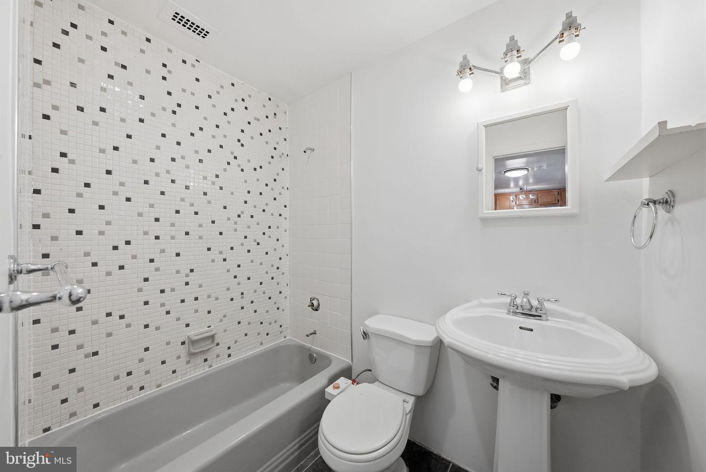 2829 CONNECTICUT AVE NW #709, WASHINGTON, District Of Columbia 20008, ,1 BathroomBathrooms,Residential,For sale,2829 CONNECTICUT AVE NW #709,DCDC2243974 MLS # DCDC2243974 2829 CONNECTICUT AVE NW #709, WASHINGTON, District Of Columbia 20008, ,1 BathroomBathrooms,Residential,For sale,2829 CONNECTICUT AVE NW #709,DCDC2243974 MLS # DCDC2243974