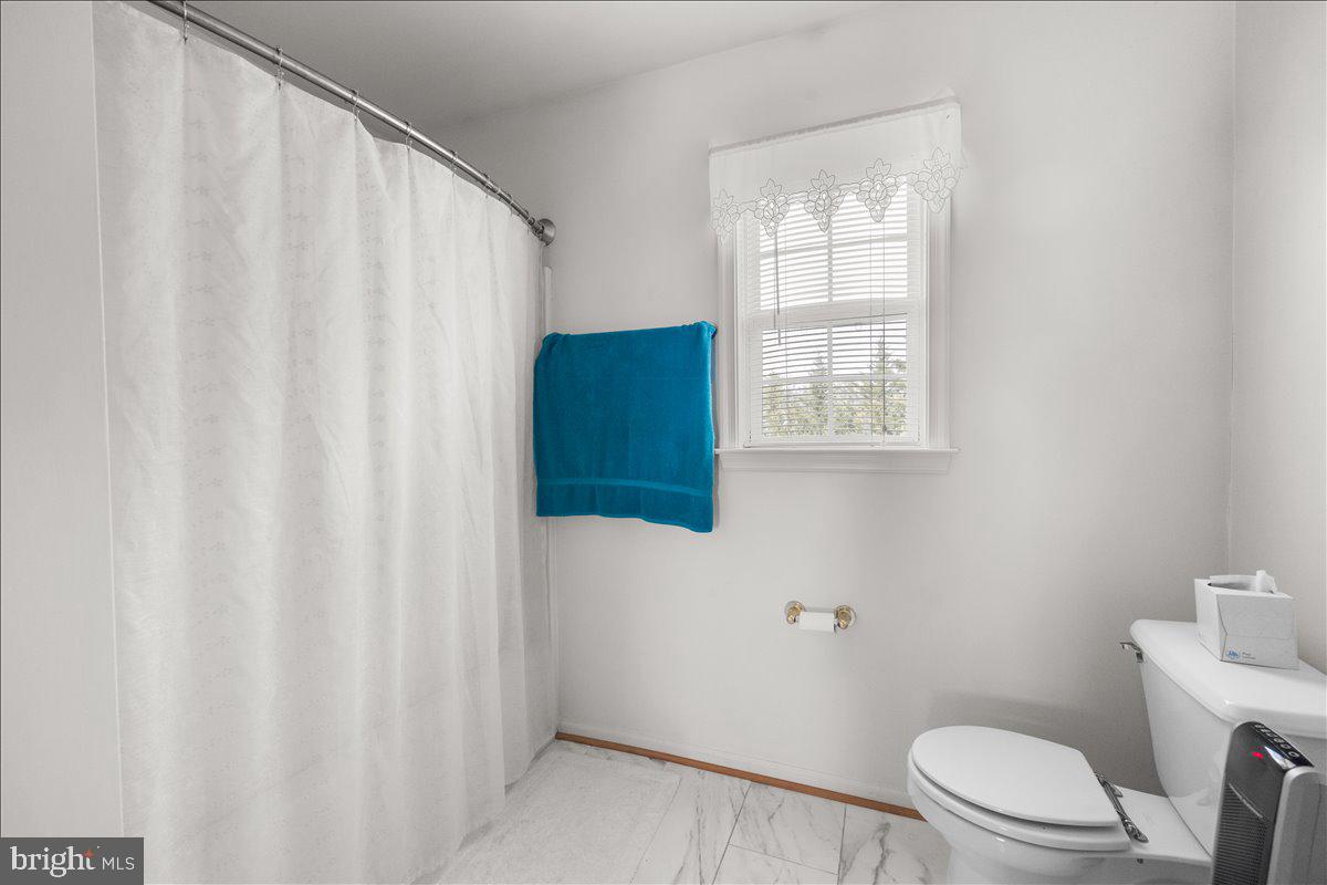 107 ATOKA DR, WINCHESTER, Virginia 22602, 3 Bedrooms Bedrooms, 7 Rooms Rooms,2 BathroomsBathrooms,Residential,For sale,107 ATOKA DR,VAFV2039312 MLS # VAFV2039312