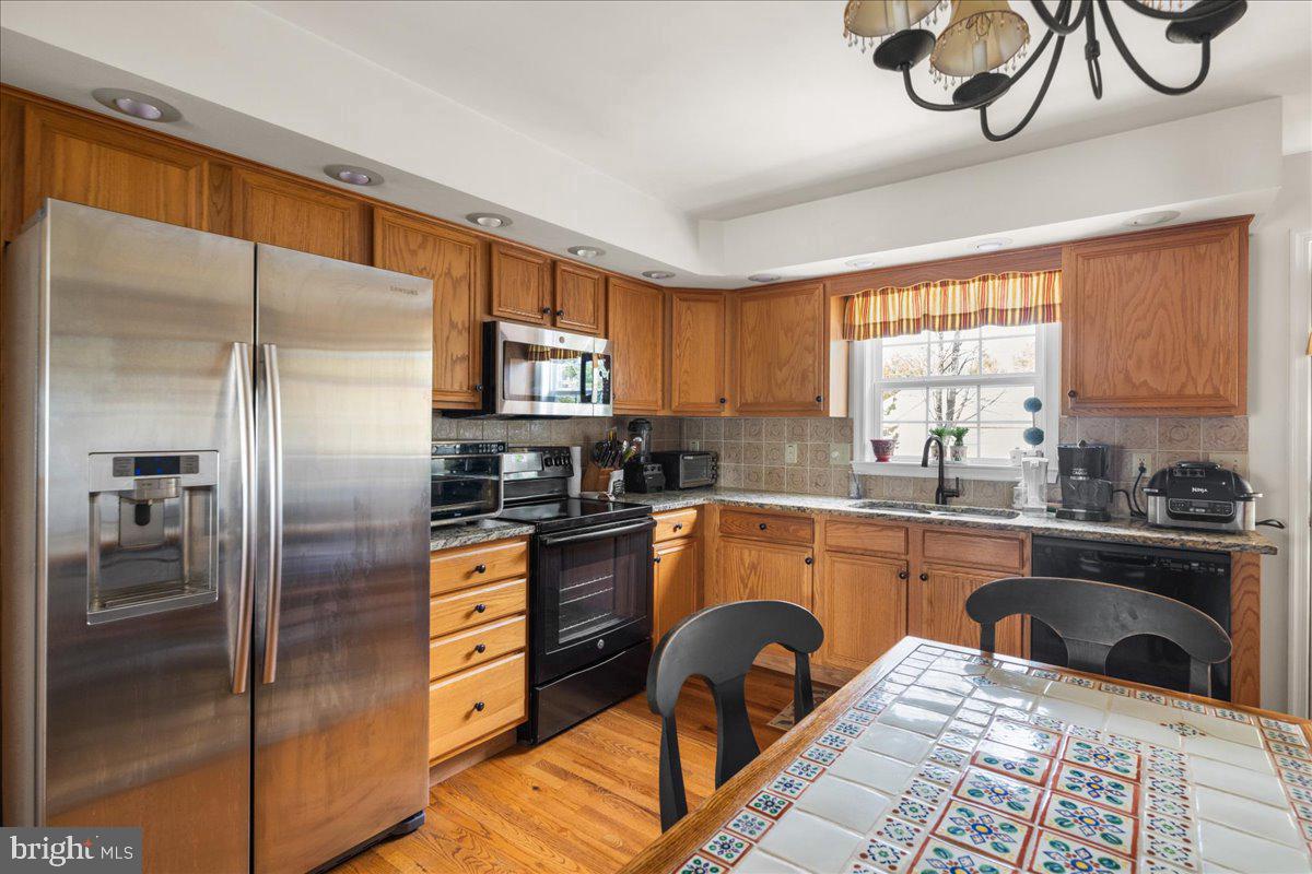 107 ATOKA DR, WINCHESTER, Virginia 22602, 3 Bedrooms Bedrooms, 7 Rooms Rooms,2 BathroomsBathrooms,Residential,For sale,107 ATOKA DR,VAFV2039312 MLS # VAFV2039312