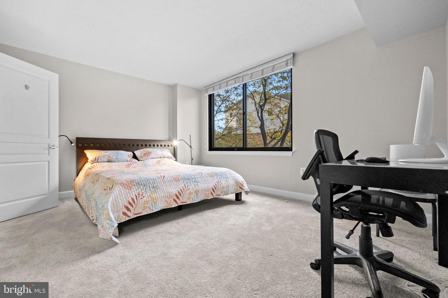 2451 MIDTOWN AVE #203, ALEXANDRIA, Virginia 22303, 2 Bedrooms Bedrooms, ,2 BathroomsBathrooms,Residential,For sale,2451 MIDTOWN AVE #203,VAFX2288560 MLS # VAFX2288560