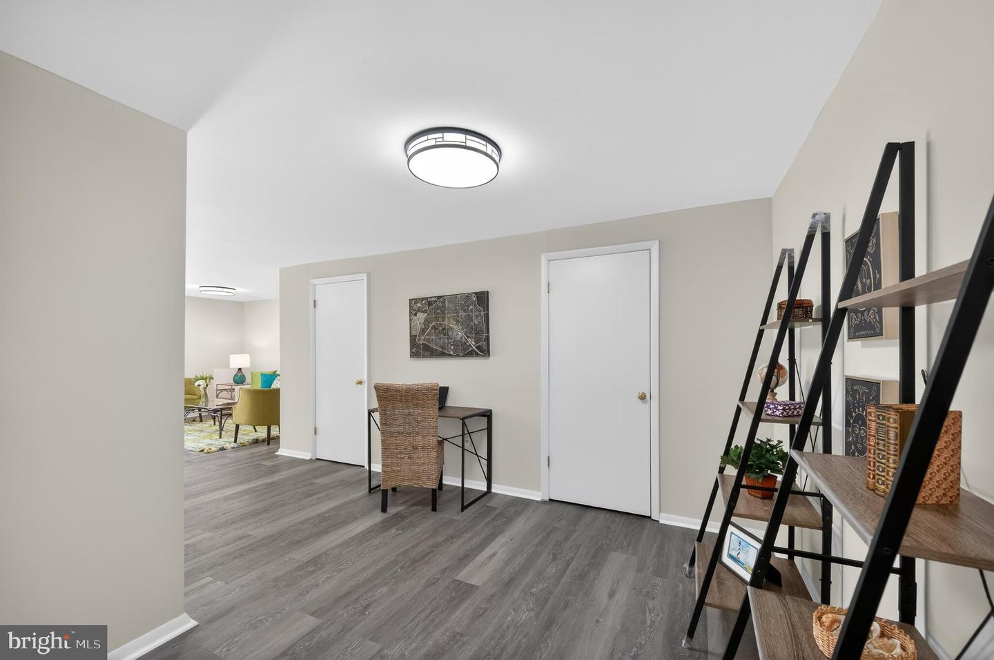 6077 HOLLOW HILL LN, SPRINGFIELD, Virginia 22152, 3 Bedrooms Bedrooms, ,2 BathroomsBathrooms,Residential,For sale,6077 HOLLOW HILL LN,VAFX2288658 MLS # VAFX2288658 6077 HOLLOW HILL LN, SPRINGFIELD, Virginia 22152, 3 Bedrooms Bedrooms, ,2 BathroomsBathrooms,Residential,For sale,6077 HOLLOW HILL LN,VAFX2288658 MLS # VAFX2288658