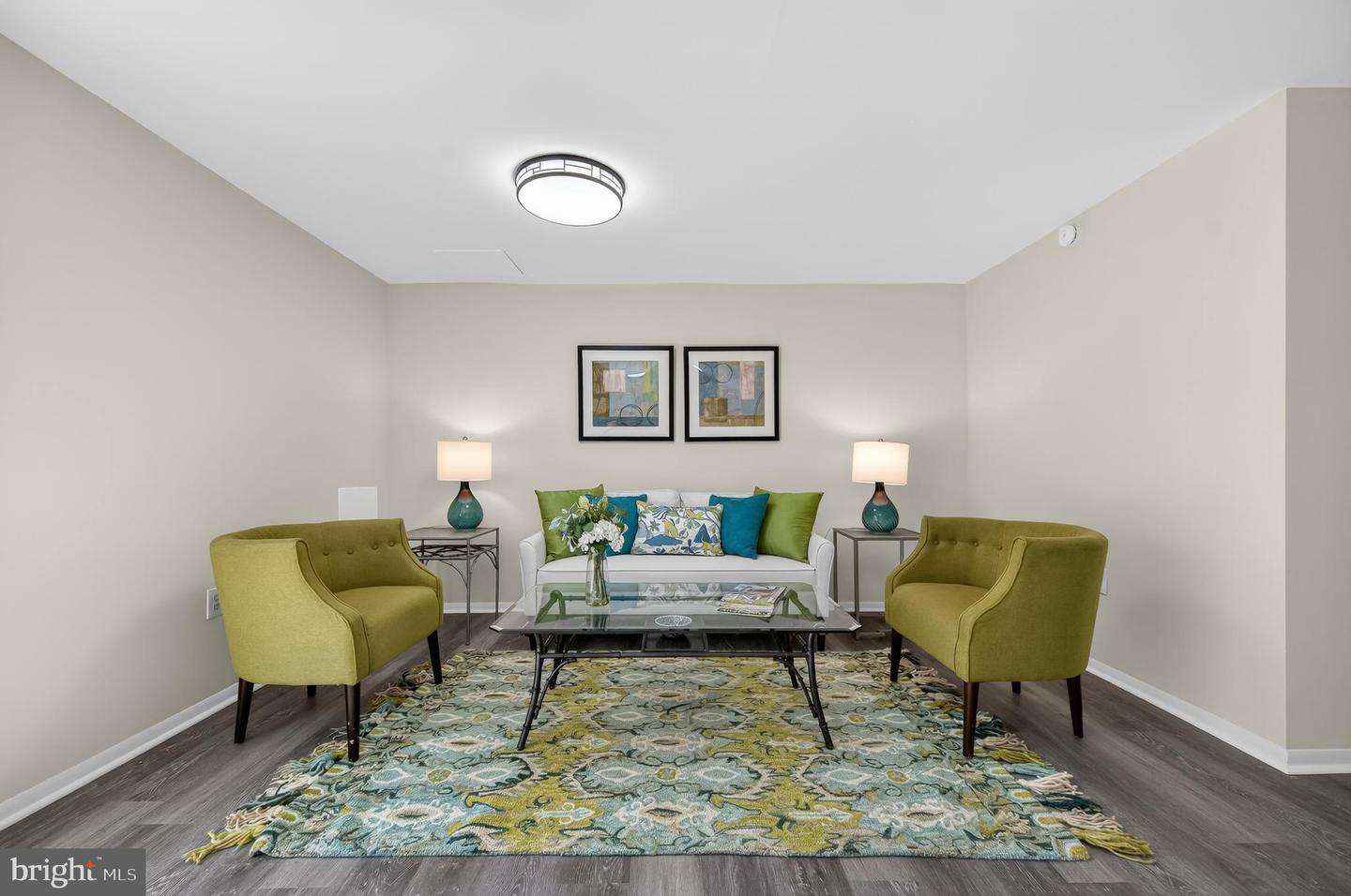 6077 HOLLOW HILL LN, SPRINGFIELD, Virginia 22152, 3 Bedrooms Bedrooms, ,2 BathroomsBathrooms,Residential,For sale,6077 HOLLOW HILL LN,VAFX2288658 MLS # VAFX2288658 6077 HOLLOW HILL LN, SPRINGFIELD, Virginia 22152, 3 Bedrooms Bedrooms, ,2 BathroomsBathrooms,Residential,For sale,6077 HOLLOW HILL LN,VAFX2288658 MLS # VAFX2288658