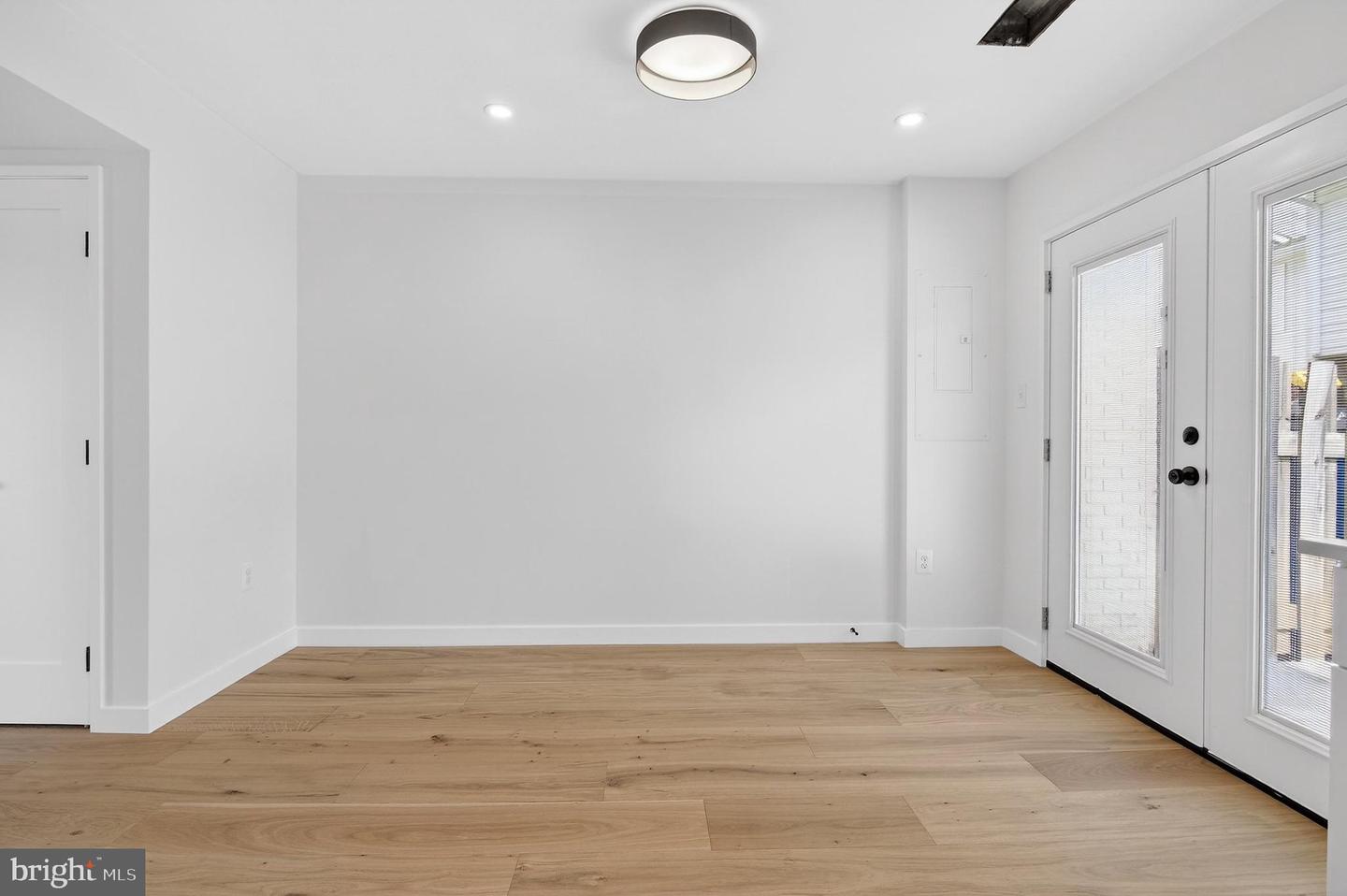 9319 WOODLEA CT, MANASSAS, Virginia 20110, 3 Bedrooms Bedrooms, ,1 BathroomBathrooms,Residential,For sale,9319 WOODLEA CT,VAMN2010184 MLS # VAMN2010184