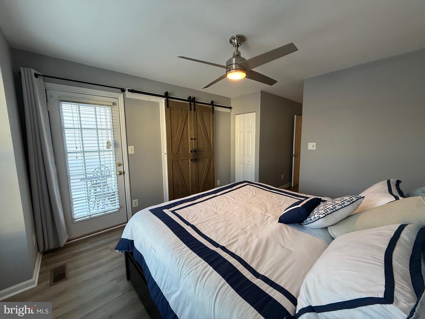 6012 CHESTNUT HOLLOW CT, CENTREVILLE, Virginia 20121, 2 Bedrooms Bedrooms, ,1 BathroomBathrooms,Residential,For sale,6012 CHESTNUT HOLLOW CT,VAFX2289402 MLS # VAFX2289402