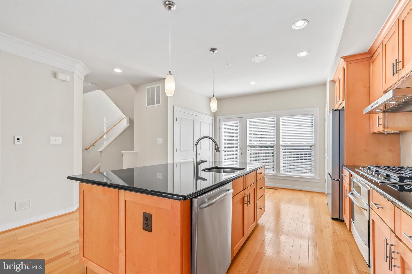 12133 TRIBUNE ST, FAIRFAX, Virginia 22033, 3 Bedrooms Bedrooms, ,3 BathroomsBathrooms,Residential,For sale,12133 TRIBUNE ST,VAFX2289478 MLS # VAFX2289478