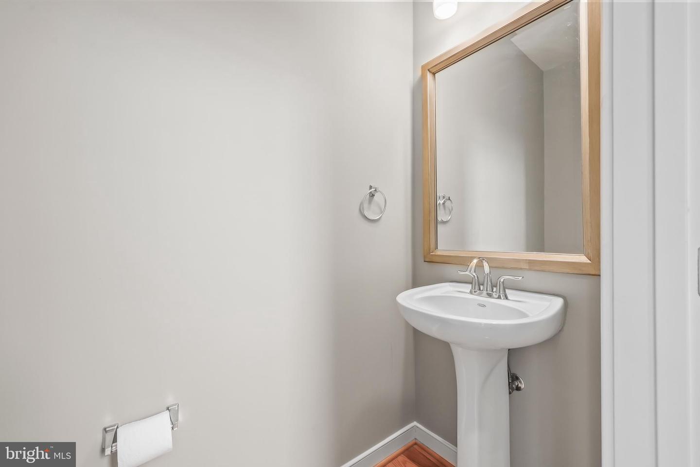 12133 TRIBUNE ST, FAIRFAX, Virginia 22033, 3 Bedrooms Bedrooms, ,3 BathroomsBathrooms,Residential,For sale,12133 TRIBUNE ST,VAFX2289478 MLS # VAFX2289478