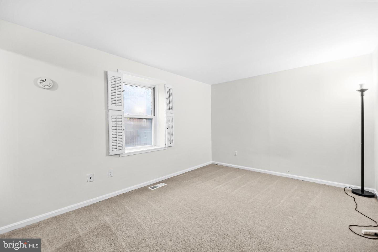 3051 SILENT VALLEY DR, FAIRFAX, Virginia 22031, 3 Bedrooms Bedrooms, ,2 BathroomsBathrooms,Residential,For sale,3051 SILENT VALLEY DR,VAFX2289840 MLS # VAFX2289840