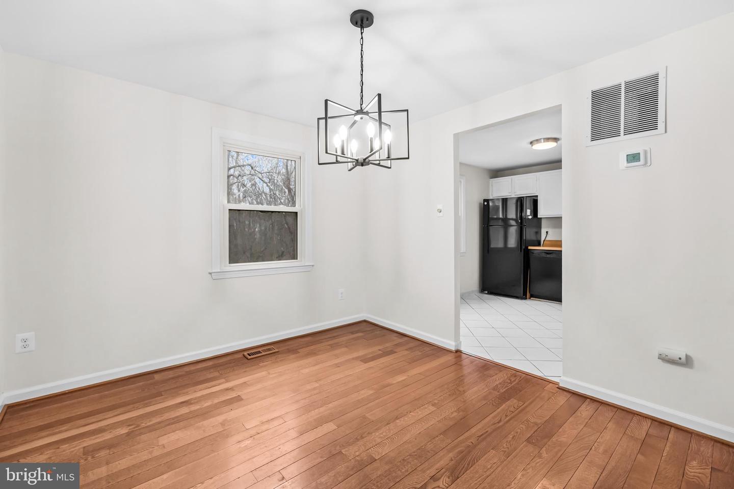 3051 SILENT VALLEY DR, FAIRFAX, Virginia 22031, 3 Bedrooms Bedrooms, ,2 BathroomsBathrooms,Residential,For sale,3051 SILENT VALLEY DR,VAFX2289840 MLS # VAFX2289840