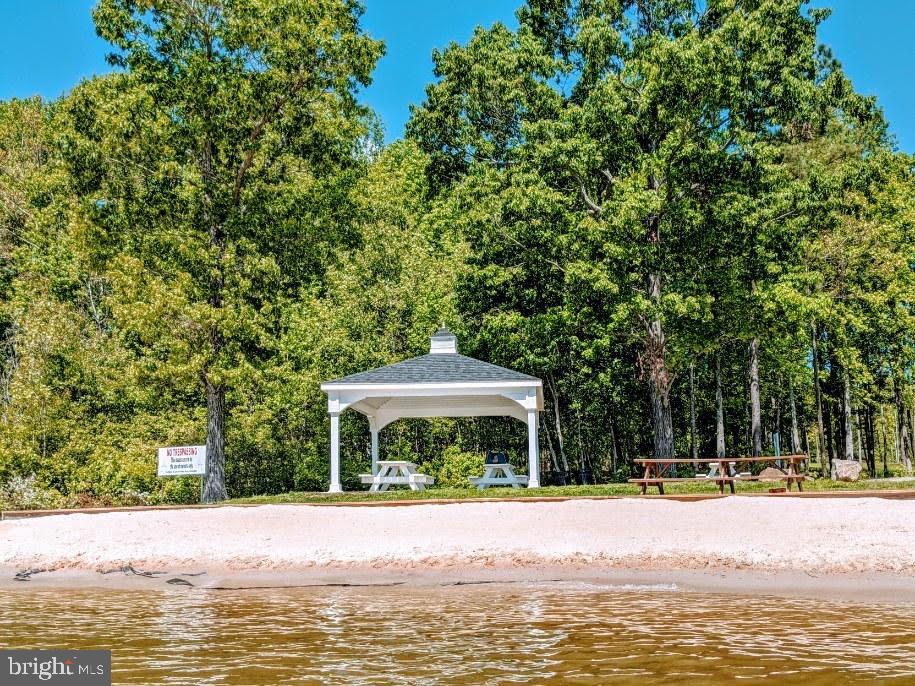 1958 WINCHESTER TRL, MINERAL, Virginia 23117, 5 Bedrooms Bedrooms, 20 Rooms Rooms,4 BathroomsBathrooms,Residential,For sale,1958 WINCHESTER TRL,VALA2009268 MLS # VALA2009268