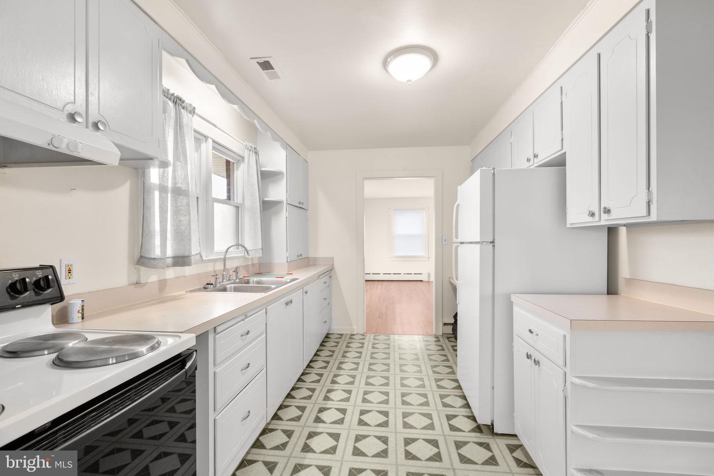 1416 WARRENTON RD, FREDERICKSBURG, Virginia 22406, 3 Bedrooms Bedrooms, ,1 BathroomBathrooms,Residential,For sale,1416 WARRENTON RD,VAST2045958 MLS # VAST2045958