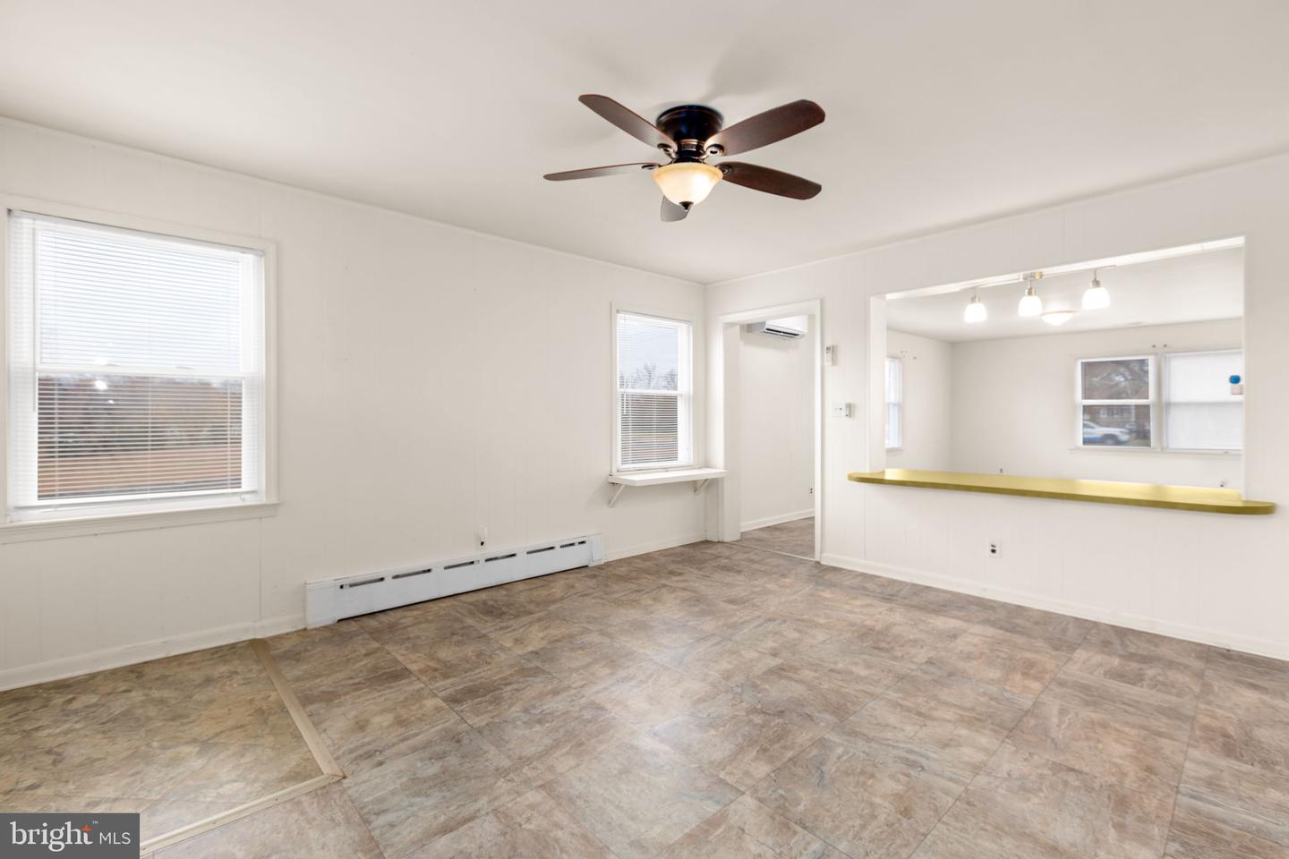 1416 WARRENTON RD, FREDERICKSBURG, Virginia 22406, 3 Bedrooms Bedrooms, ,1 BathroomBathrooms,Residential,For sale,1416 WARRENTON RD,VAST2045958 MLS # VAST2045958