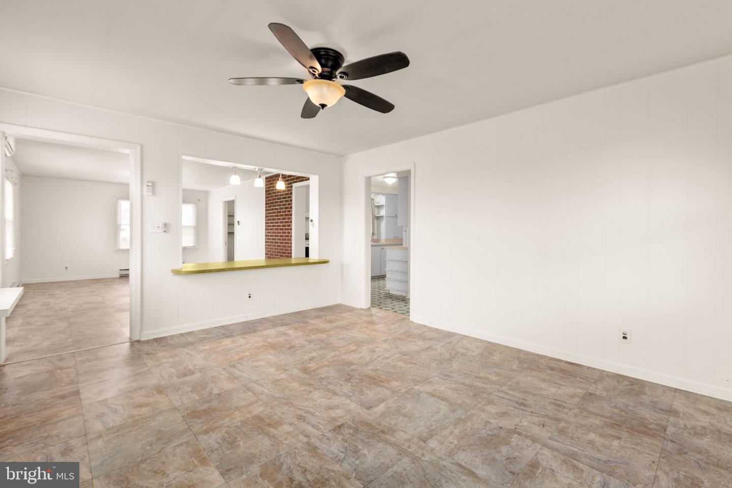 1416 WARRENTON RD, FREDERICKSBURG, Virginia 22406, 3 Bedrooms Bedrooms, ,1 BathroomBathrooms,Residential,For sale,1416 WARRENTON RD,VAST2045958 MLS # VAST2045958