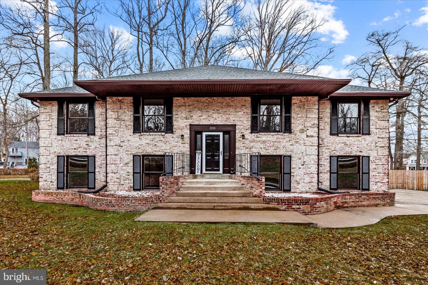 1210 RICHMOND DR, STAFFORD, Virginia 22554, 5 Bedrooms Bedrooms, ,3 BathroomsBathrooms,Residential,For sale,1210 RICHMOND DR,VAST2045980 MLS # VAST2045980