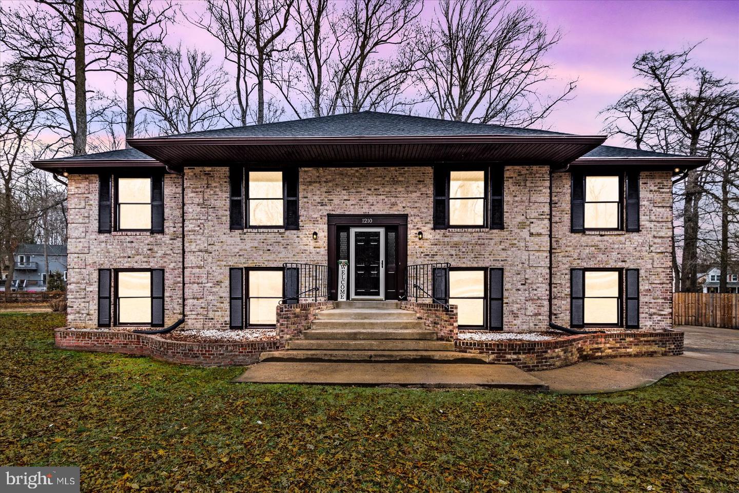 1210 RICHMOND DR, STAFFORD, Virginia 22554, 5 Bedrooms Bedrooms, ,3 BathroomsBathrooms,Residential,For sale,1210 RICHMOND DR,VAST2045980 MLS # VAST2045980