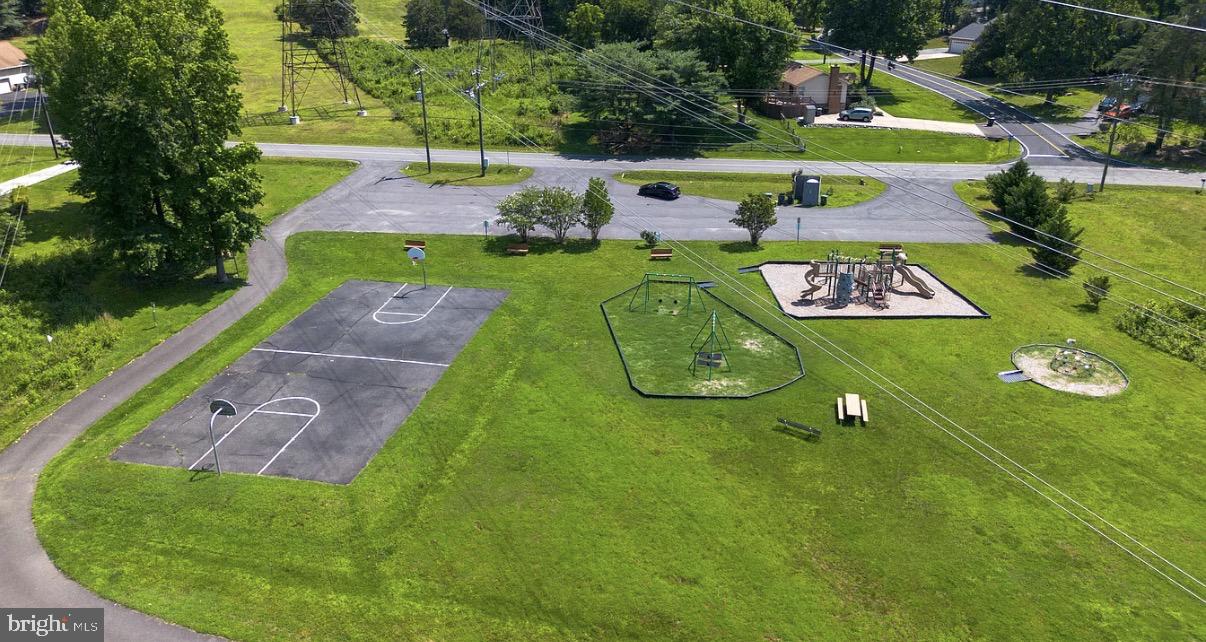 1210 RICHMOND DR, STAFFORD, Virginia 22554, 5 Bedrooms Bedrooms, ,3 BathroomsBathrooms,Residential,For sale,1210 RICHMOND DR,VAST2045980 MLS # VAST2045980