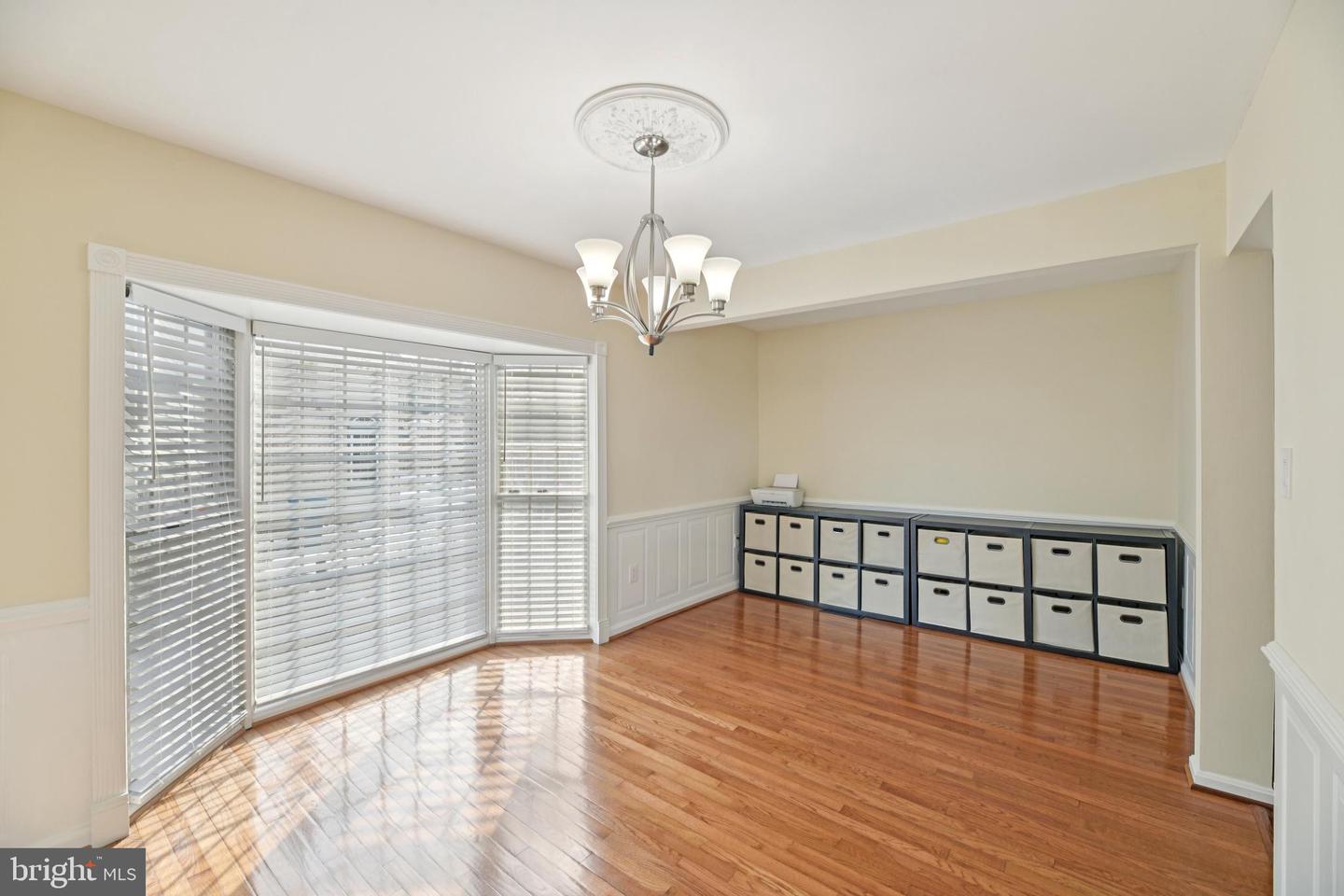 111 CONNEMARA DR, STERLING, Virginia 20164, 4 Bedrooms Bedrooms, ,3 BathroomsBathrooms,Residential,For sale,111 CONNEMARA DR,VALO2115840 MLS # VALO2115840