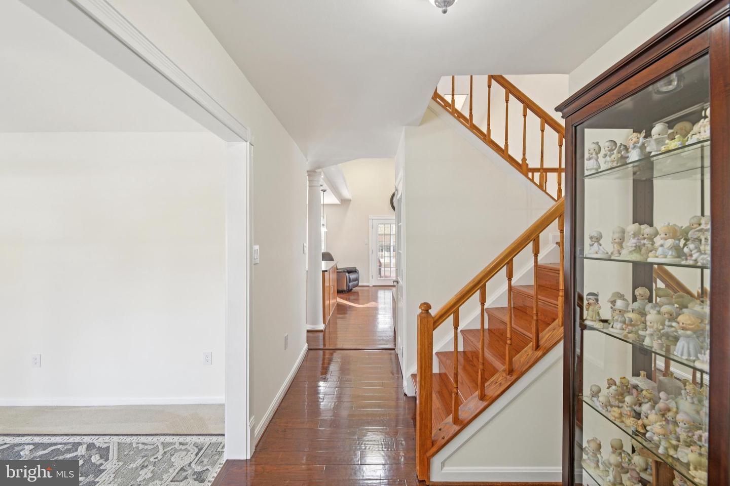 111 CONNEMARA DR, STERLING, Virginia 20164, 4 Bedrooms Bedrooms, ,3 BathroomsBathrooms,Residential,For sale,111 CONNEMARA DR,VALO2115840 MLS # VALO2115840