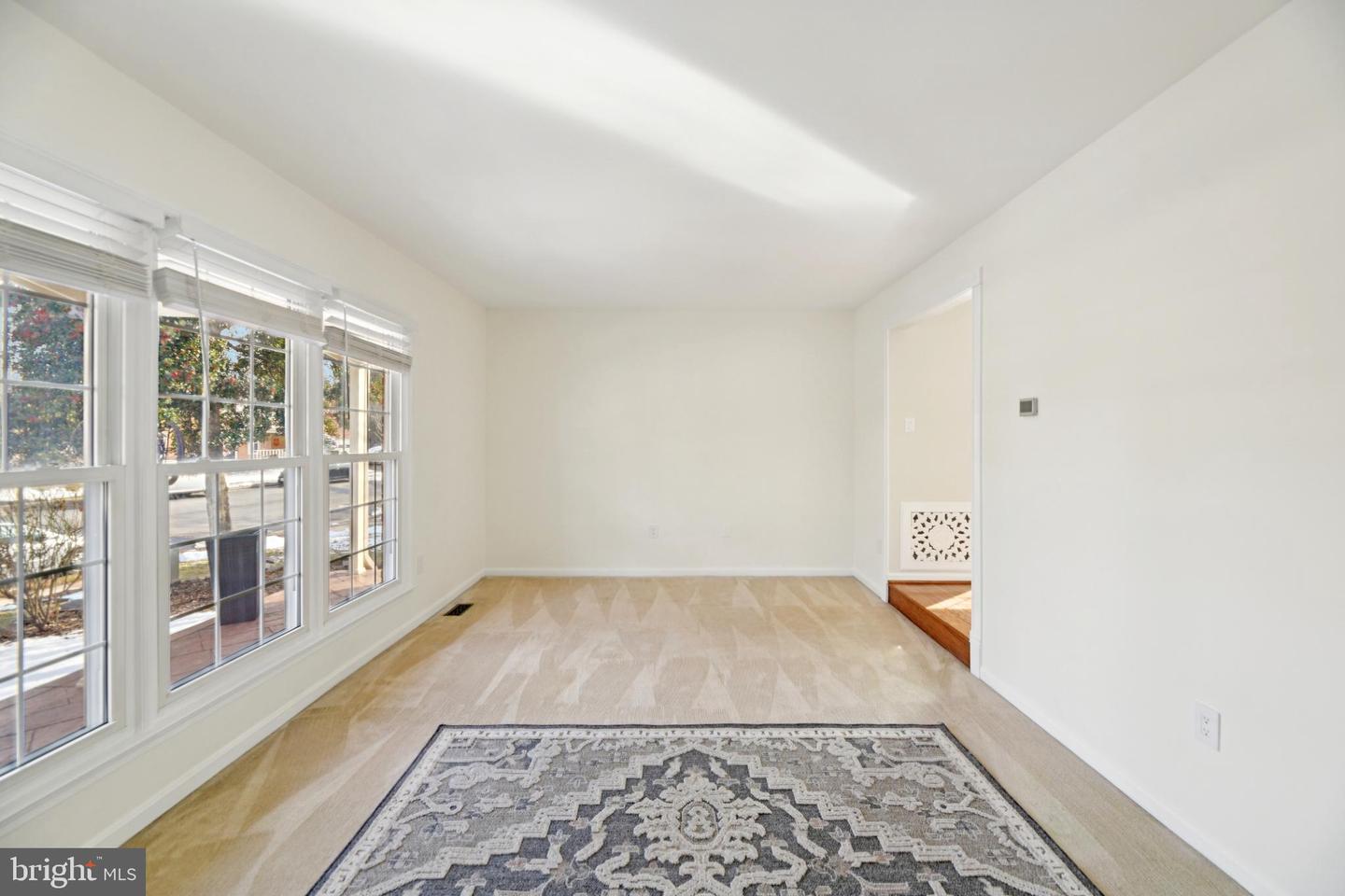 111 CONNEMARA DR, STERLING, Virginia 20164, 4 Bedrooms Bedrooms, ,3 BathroomsBathrooms,Residential,For sale,111 CONNEMARA DR,VALO2115840 MLS # VALO2115840