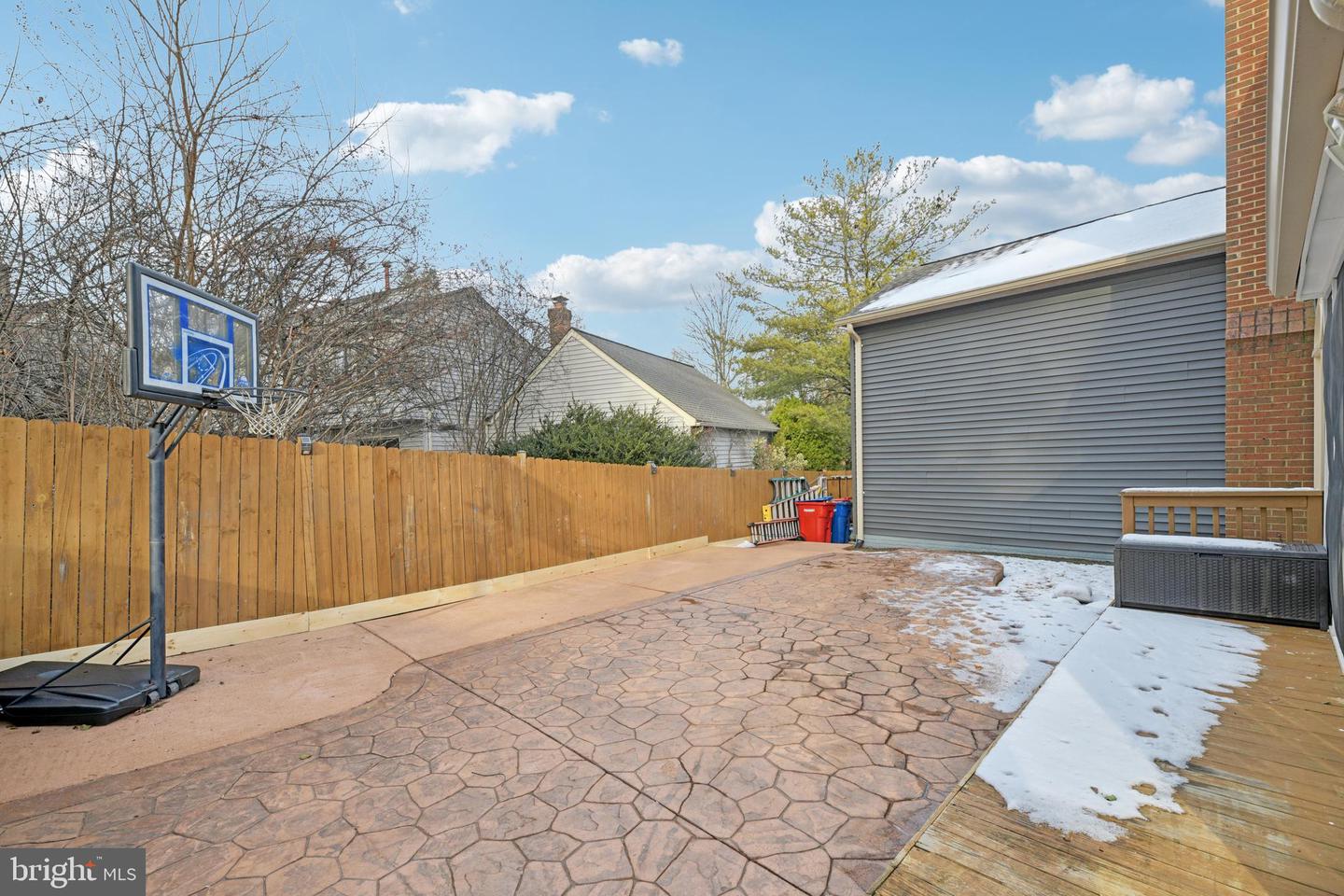 111 CONNEMARA DR, STERLING, Virginia 20164, 4 Bedrooms Bedrooms, ,3 BathroomsBathrooms,Residential,For sale,111 CONNEMARA DR,VALO2115840 MLS # VALO2115840