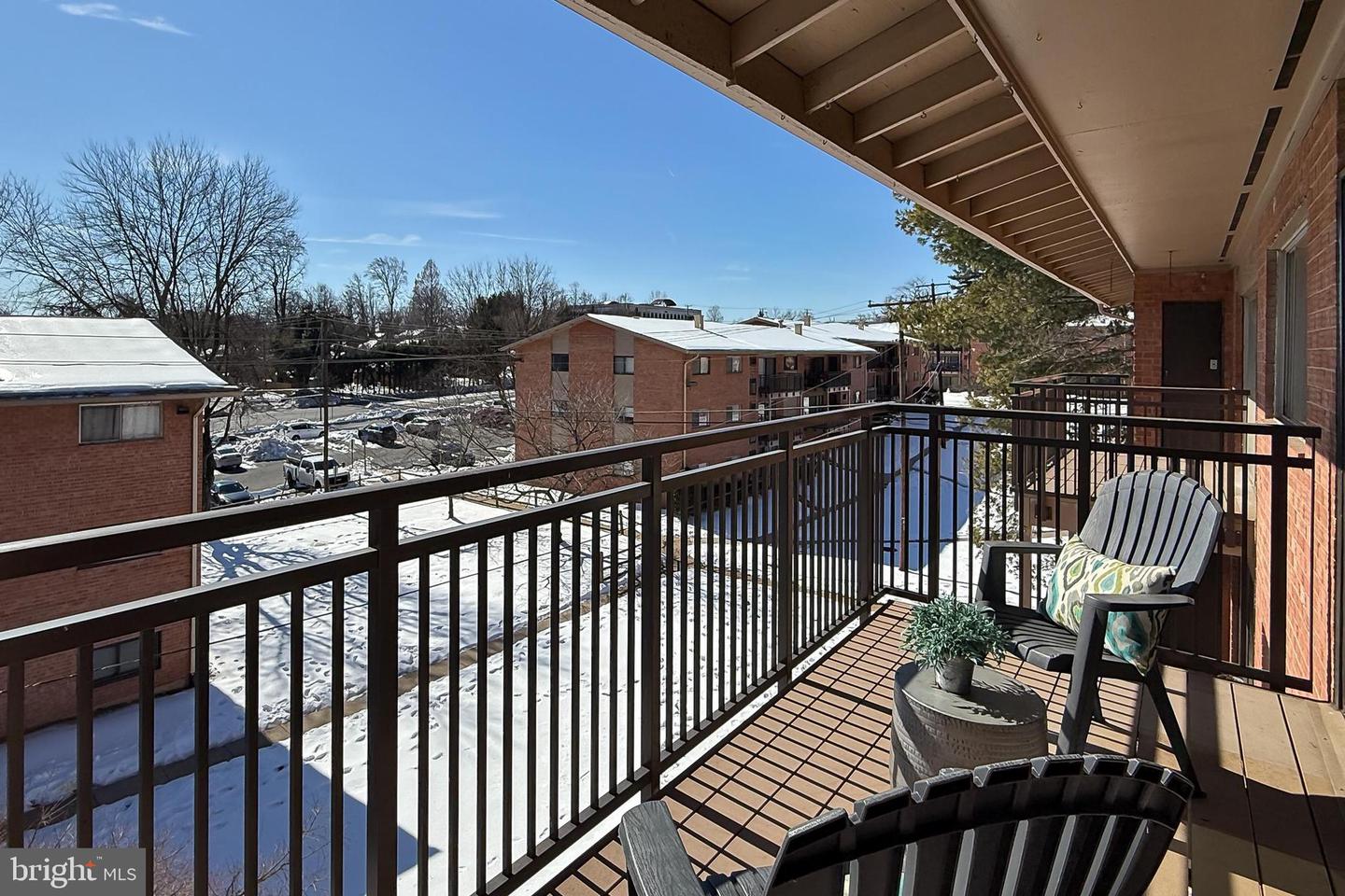 7328 ROUTE 29 #28/202, FALLS CHURCH, Virginia 22046, 1 Bedroom Bedrooms, ,1 BathroomBathrooms,Residential,For sale,7328 ROUTE 29 #28/202,VAFX2290968 MLS # VAFX2290968