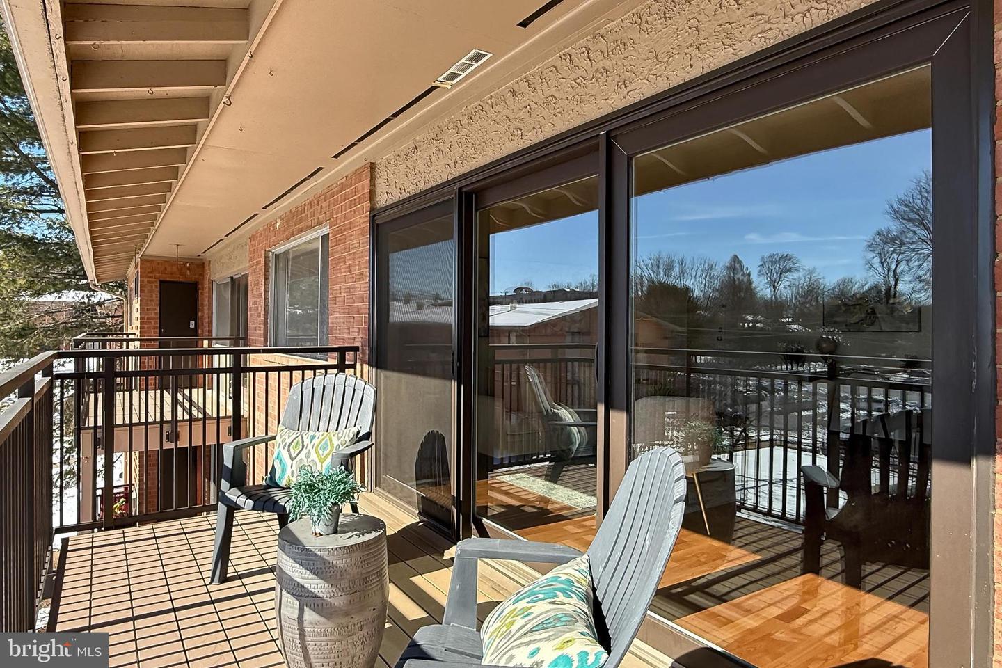 7328 ROUTE 29 #28/202, FALLS CHURCH, Virginia 22046, 1 Bedroom Bedrooms, ,1 BathroomBathrooms,Residential,For sale,7328 ROUTE 29 #28/202,VAFX2290968 MLS # VAFX2290968