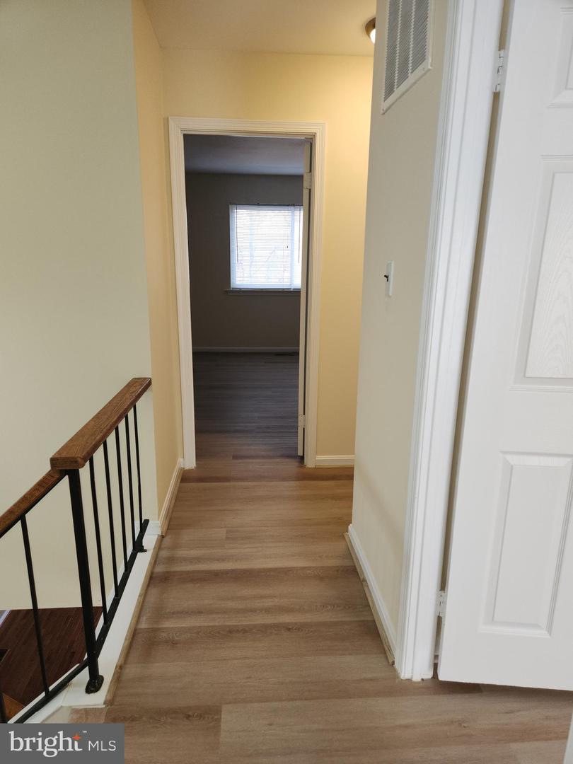 5422 LONG BOAT CT, FAIRFAX, Virginia 22032, 3 Bedrooms Bedrooms, ,2 BathroomsBathrooms,Residential,For sale,5422 LONG BOAT CT,VAFX2291048 MLS # VAFX2291048