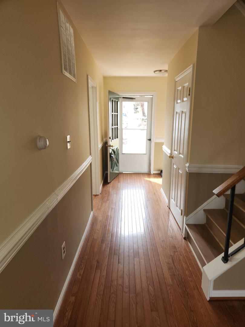 5422 LONG BOAT CT, FAIRFAX, Virginia 22032, 3 Bedrooms Bedrooms, ,2 BathroomsBathrooms,Residential,For sale,5422 LONG BOAT CT,VAFX2291048 MLS # VAFX2291048