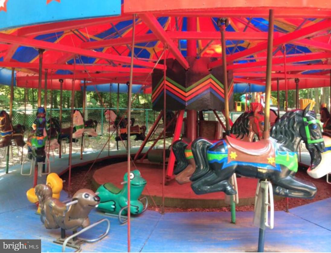 5422 LONG BOAT CT, FAIRFAX, Virginia 22032, 3 Bedrooms Bedrooms, ,2 BathroomsBathrooms,Residential,For sale,5422 LONG BOAT CT,VAFX2291048 MLS # VAFX2291048