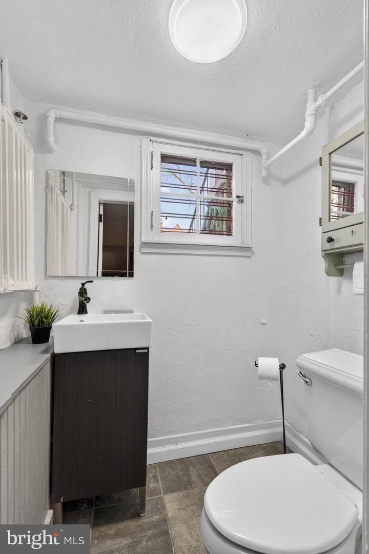 214 JEFFERSON ST NW, WASHINGTON, District Of Columbia 20011, 3 Bedrooms Bedrooms, ,2 BathroomsBathrooms,Residential,For sale,214 JEFFERSON ST NW,DCDC2246318 MLS # DCDC2246318