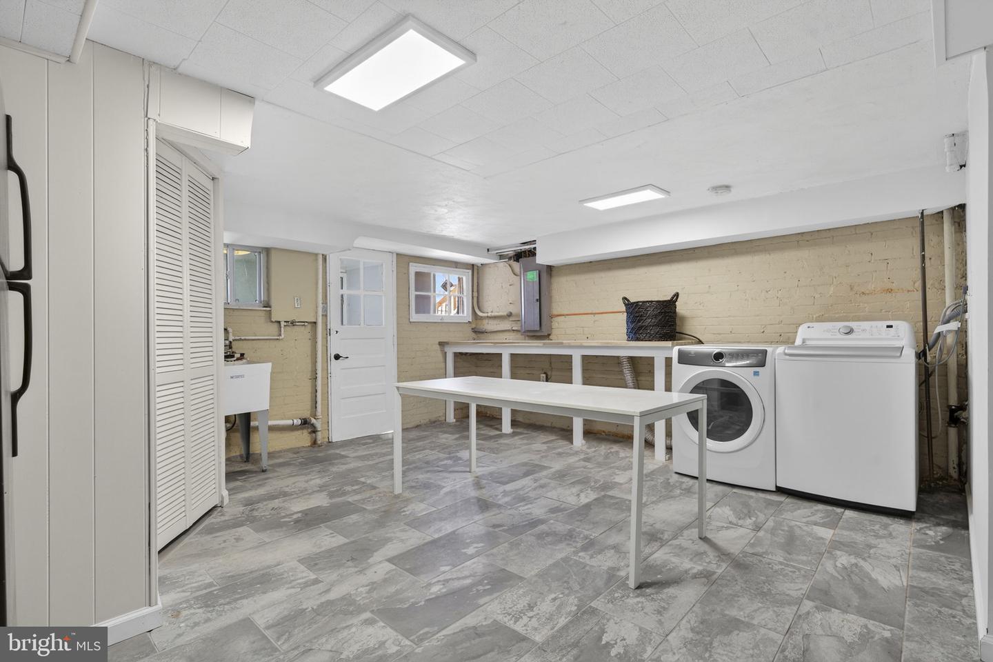 214 JEFFERSON ST NW, WASHINGTON, District Of Columbia 20011, 3 Bedrooms Bedrooms, ,2 BathroomsBathrooms,Residential,For sale,214 JEFFERSON ST NW,DCDC2246318 MLS # DCDC2246318