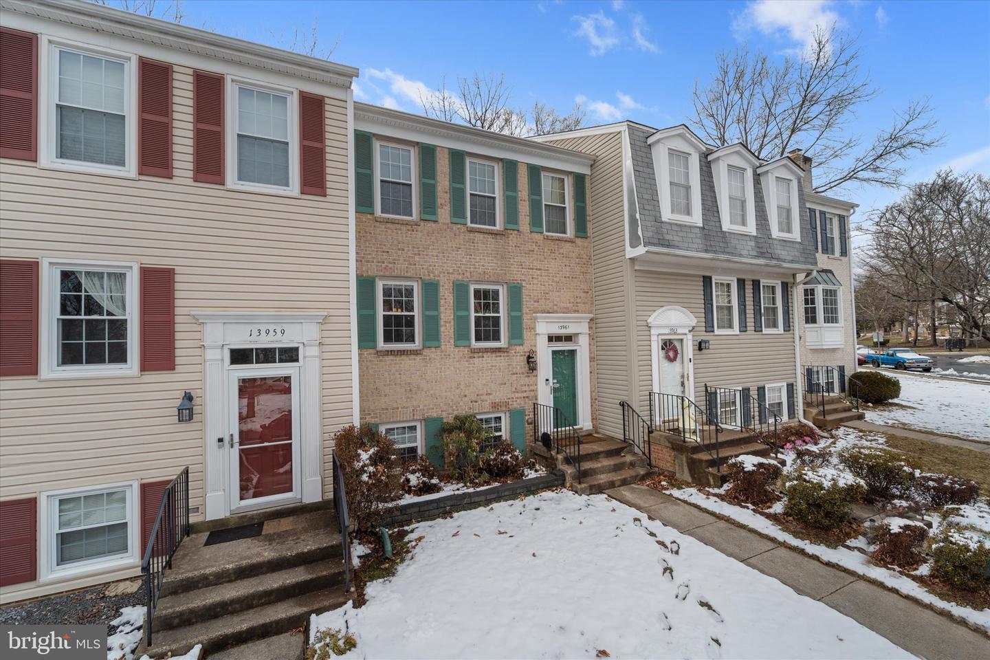 13961 WATER POND CT, CENTREVILLE, Virginia 20121, 3 Bedrooms Bedrooms, 13 Rooms Rooms,2 BathroomsBathrooms,Residential,For sale,13961 WATER POND CT,VAFX2291218 MLS # VAFX2291218